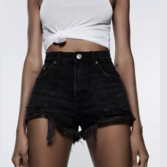 Zara black denim high-rise frayed shorts 4365/205 - Picture 2 of 7